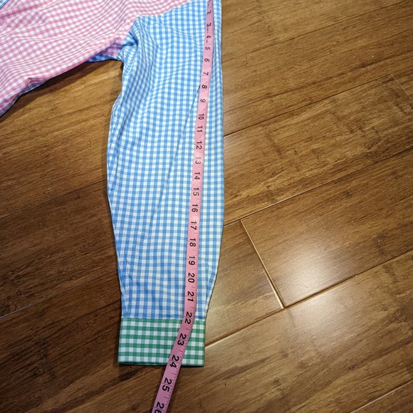 Vineyard Vines Whale Gingham Harbor Party Lights Button Down -Boys X… - Picture 11 of 12